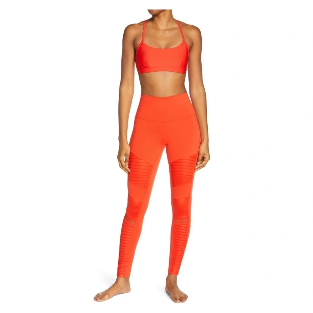 ALO Yoga Airbrush Moto High Waist 7/8 Leggings Cherry Red NWT